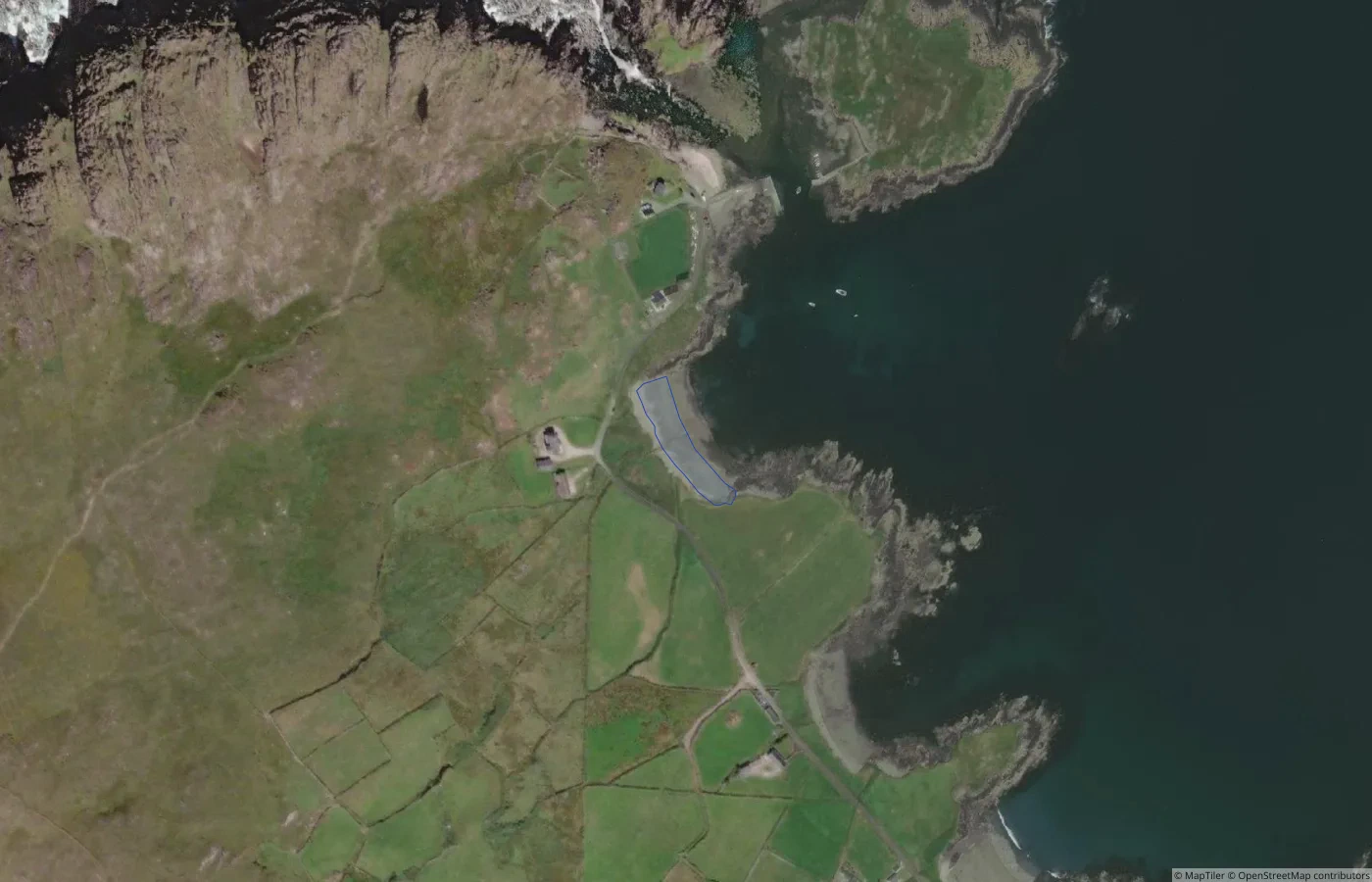 Aerial map view of Garnish Beach (North Cove) in County Cork
